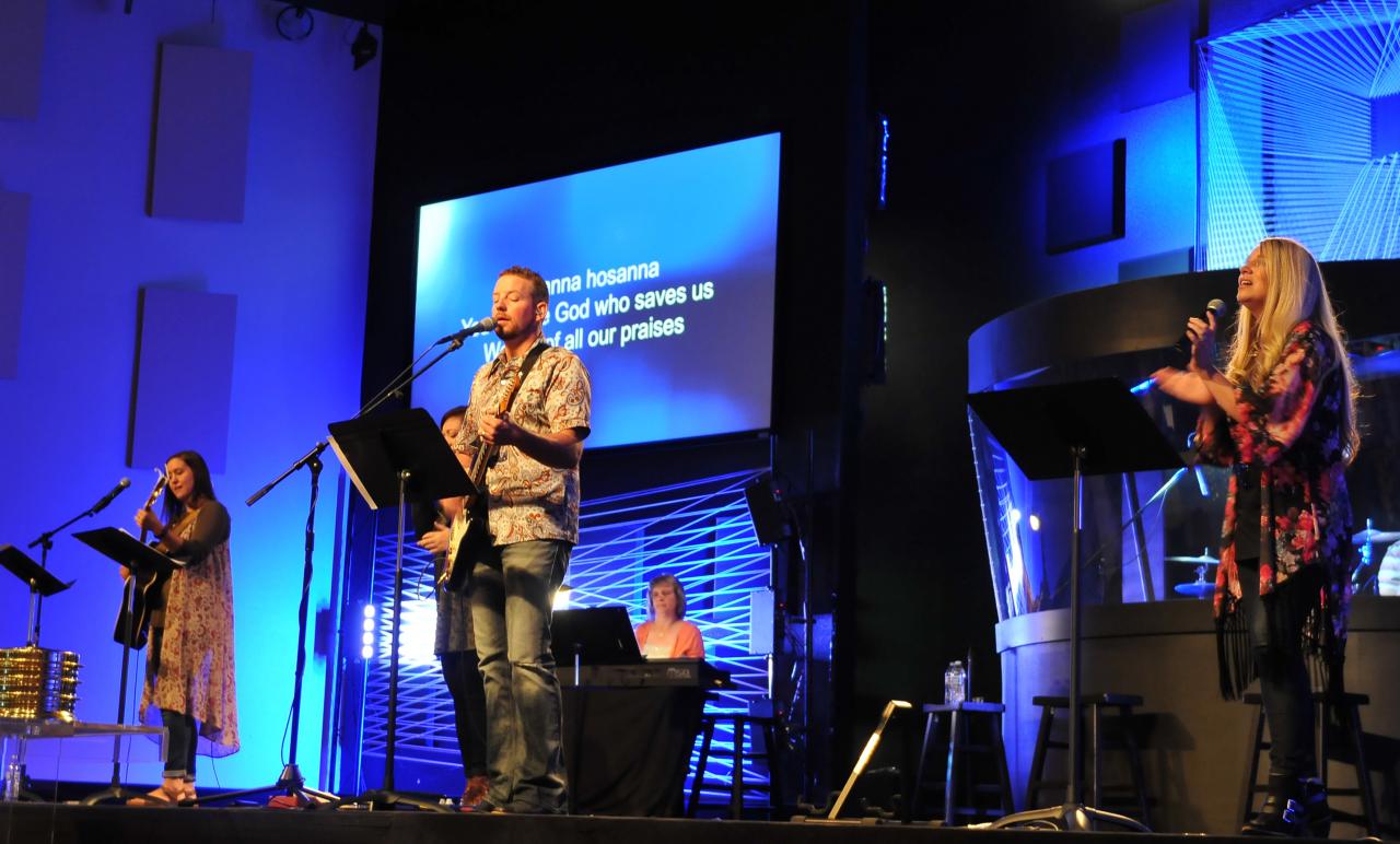 header-worship-2.jpg