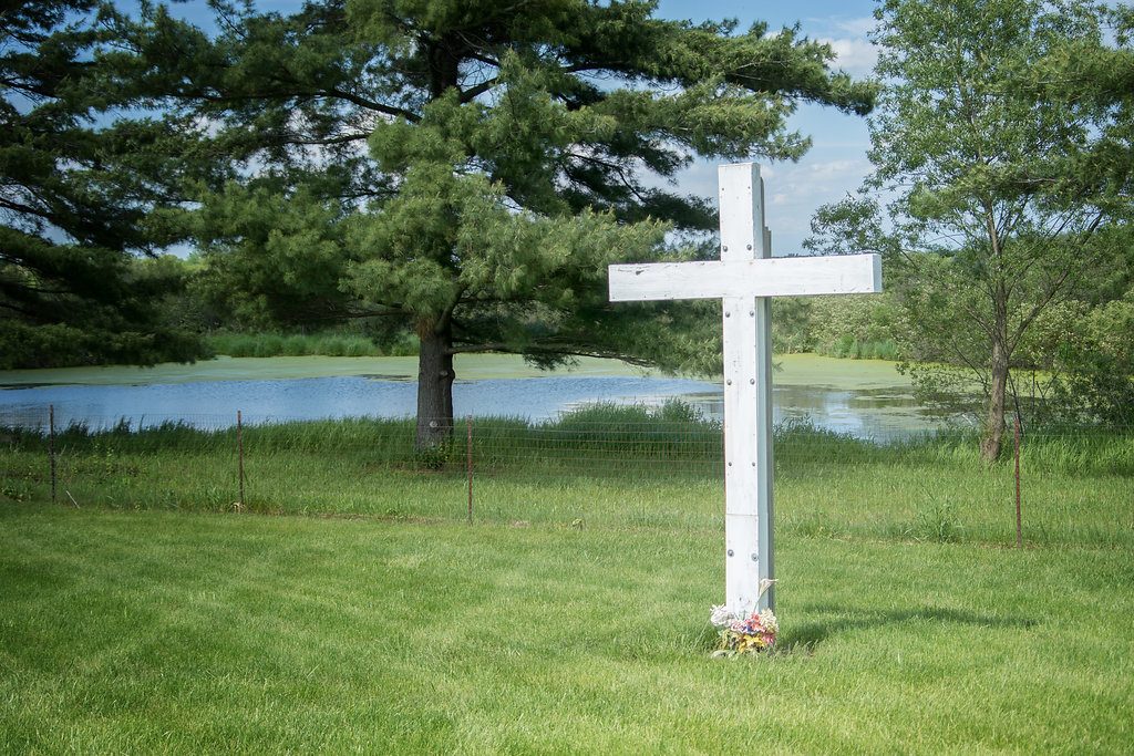 cross.jpg