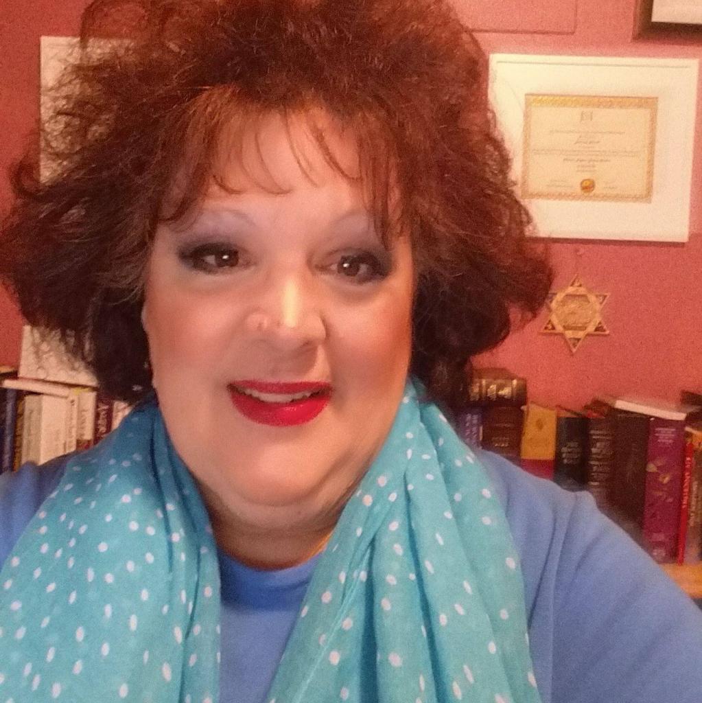 Rabbi/Pastor Deborah Brandt